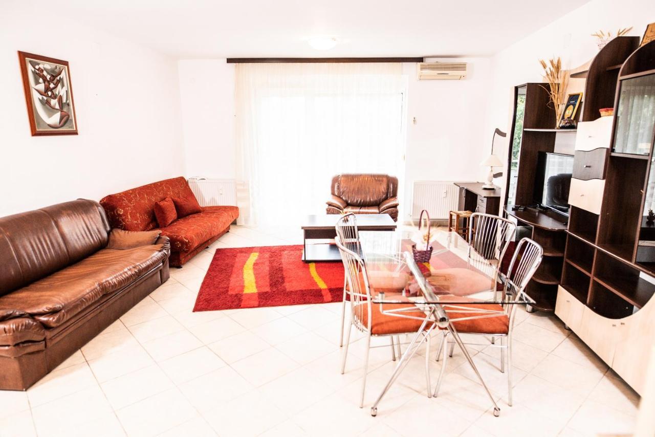 Club Onix Apartments Neptun Εξωτερικό φωτογραφία